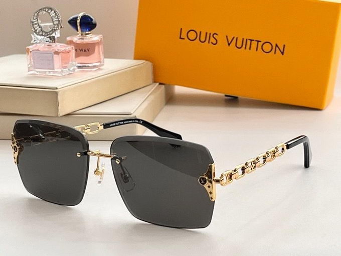 Louis Vuitton Sunglasses ID:20230516-284